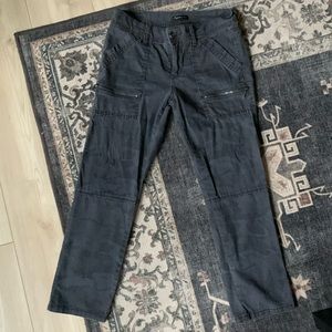 Cropped jogger pants
